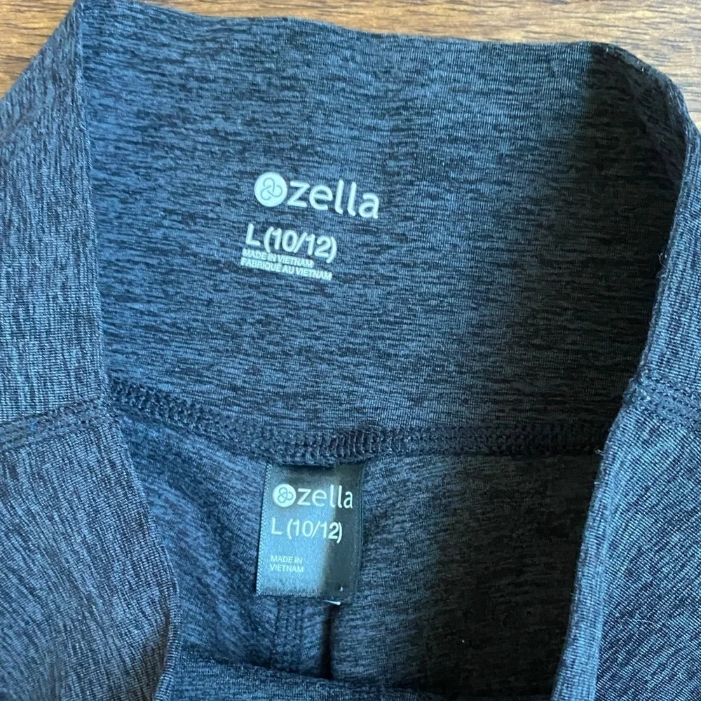Zella Kids Charcoal Flared Leggings